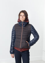 Load image into Gallery viewer, Cinosura Coat in Navy