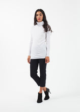 Load image into Gallery viewer, Turtleneck